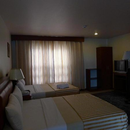 Hotel Cosmopolitan Baguio City Exteriér fotografie